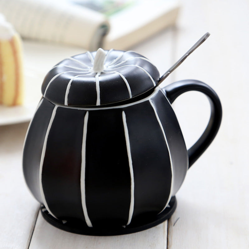 Ceramic mug with lid and spoon, Halloween gift pumpkin mug