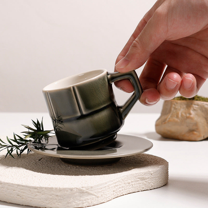 Creative European-style ceramic cup and saucer, simple breakfast milk cup