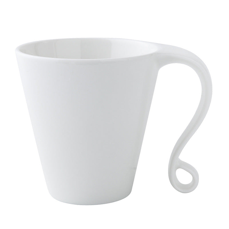 European-style flowing handle creative design ceramic coffee cup